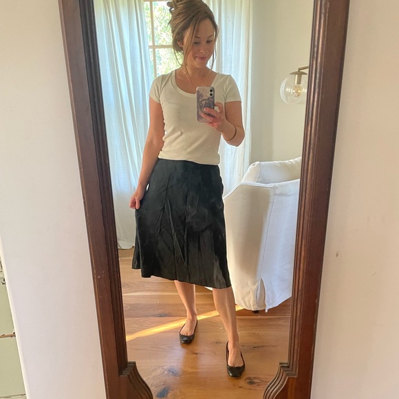 Ann Taylor Silk Skirt - Picture 1 of 3